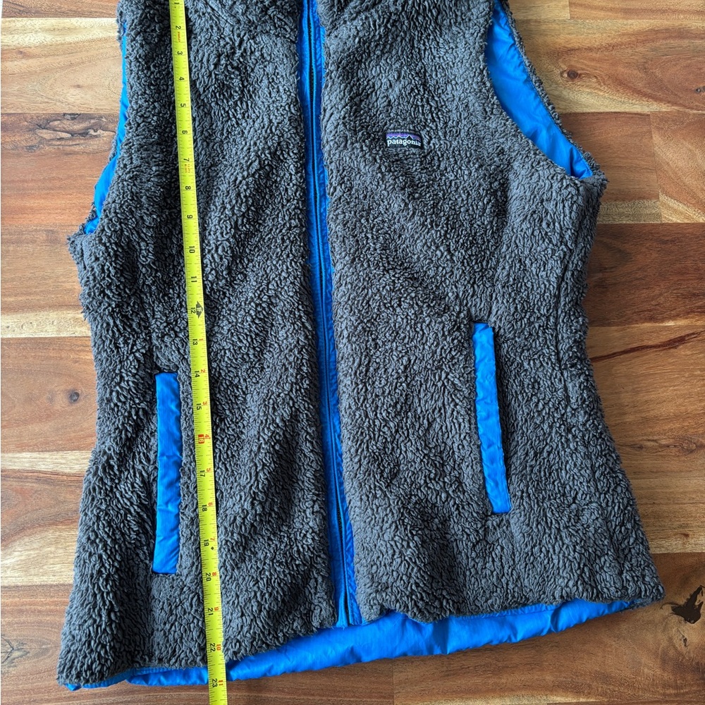Patagonia Los Gatos Gray and Blue Reversible Fleece Vest - size small